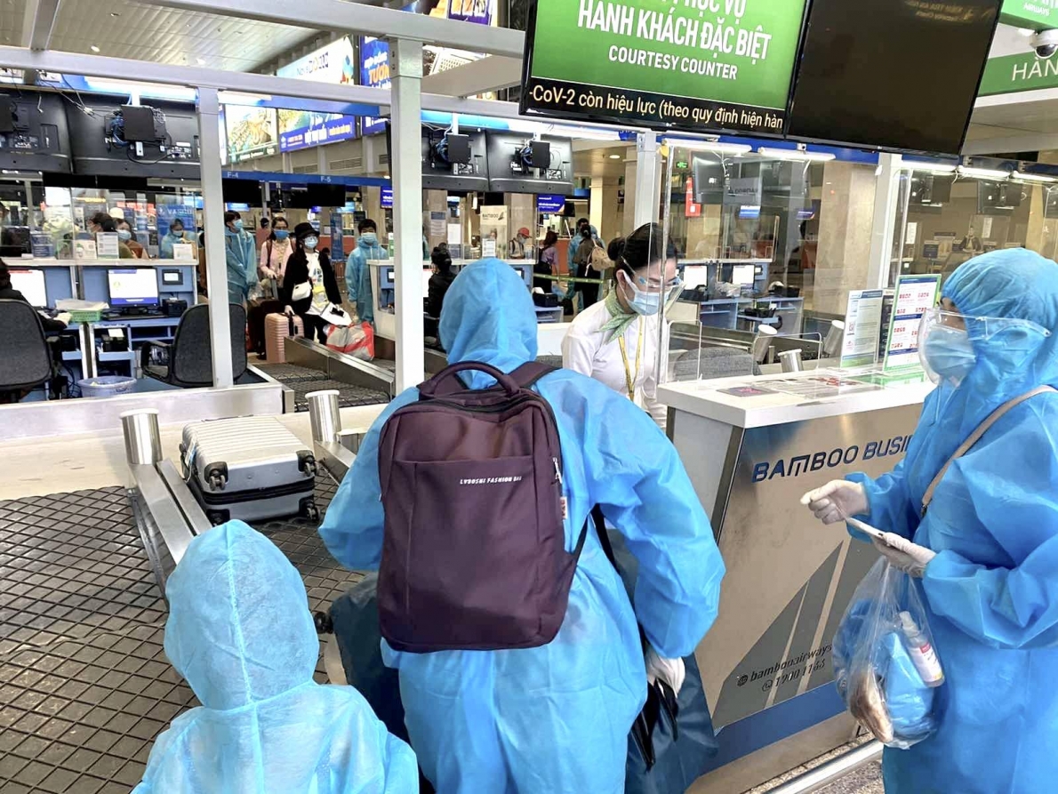 Bamboo Airways bay đưa người dân về Hà Tĩnh