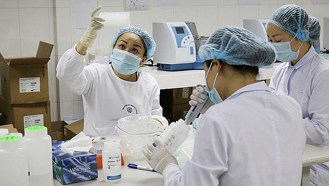 Phòng xét nghiệm của CDC Hà Nội đang hoạt động hết công suất