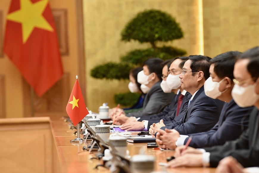 Thủ tướng Phạm Minh Chính bày tỏ vui mừng về những bước phát triển tích cực của quan hệ song phương Việt Nam-Hoa Kỳ, gửi lời cảm ơn chân thành tới Chính phủ và nhân dân Hoa Kỳ đã hỗ trợ vaccine và trang thiết bị y tế cho Việt Nam để ứng phó với đại dịch COVID-19 - Ảnh: VGP/Nhật Bắc Thủ tướng Phạm Minh Chính bày tỏ vui mừng về những bước phát triển tích cực của quan hệ song phương Việt Nam-Hoa Kỳ, gửi lời cảm ơn chân thành tới Chính phủ và nhân dân Hoa Kỳ đã hỗ trợ vaccine và trang thiết bị y tế cho Việt Nam để ứng phó với đại dịch COVID-19 - Ảnh: VGP/Nhật Bắc