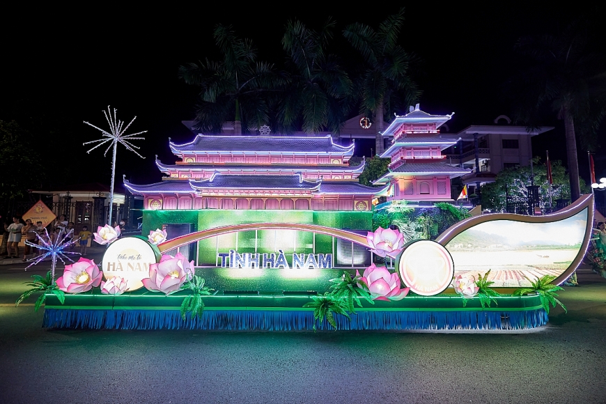 “Bản đồ Carnival” định vị chương mới cho du lịch Hà Nam