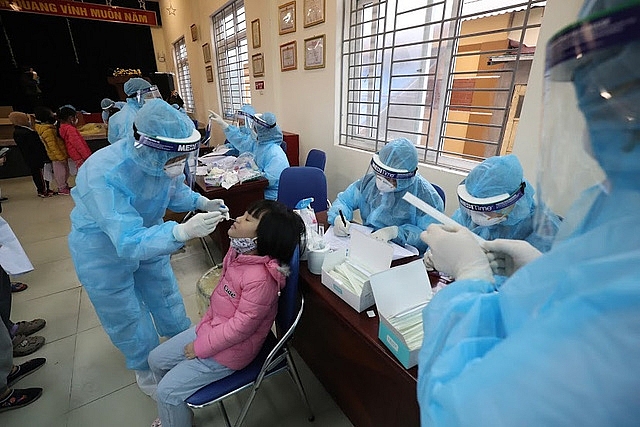 Hà Nội đẩy nhanh tiến độ xét nghiệm, sàng lọc F0
