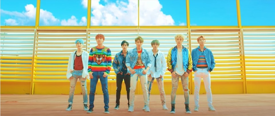 BTS - Nhóm nhạc nam Kpop đầu tiên có MV đạt 1,1 tỉ lượt xem