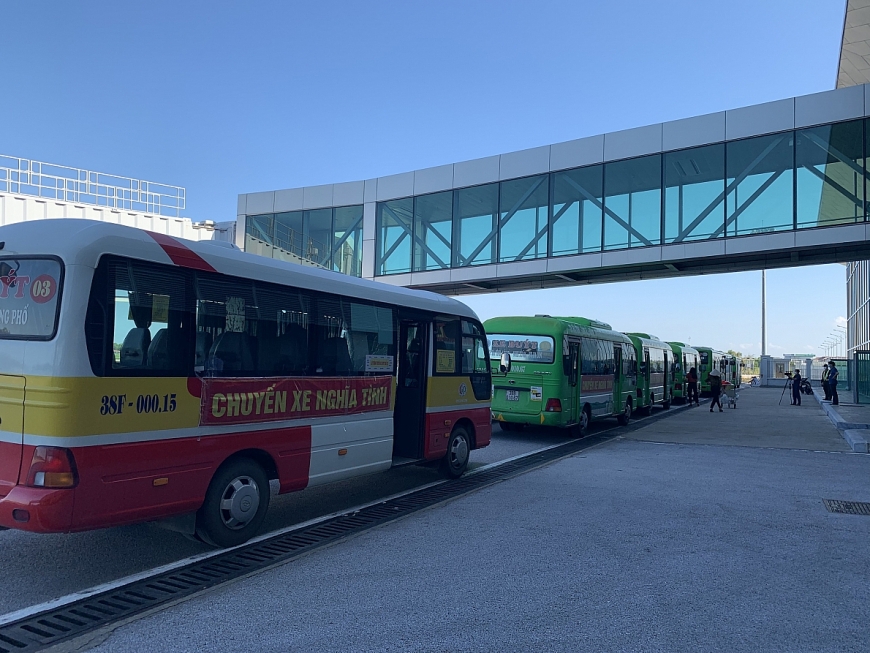 Bamboo Airways phối hợp thực hiện chuyến bay đưa gần 200 thai phụ người Hà Tĩnh từ TP HCM về quê