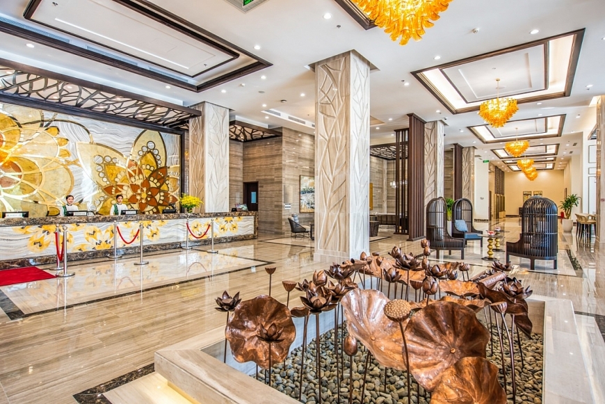 VinHolidays sở hữu vị trí tuyệt đẹp, hứa hẹn đón khách nhộn nhịp bốn mùa