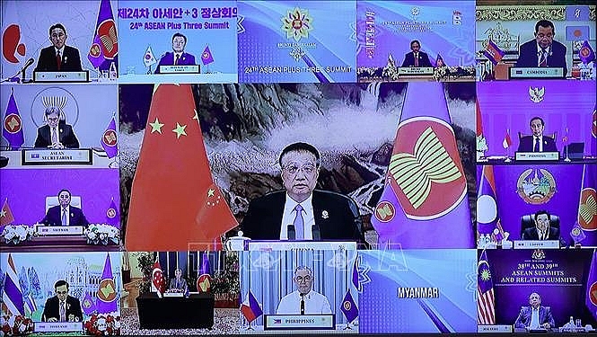 Trưởng đoàn các nước tham dự Hội nghị cấp cao ASEAN+3 lần thứ 24. Dương Giang/TTXVN