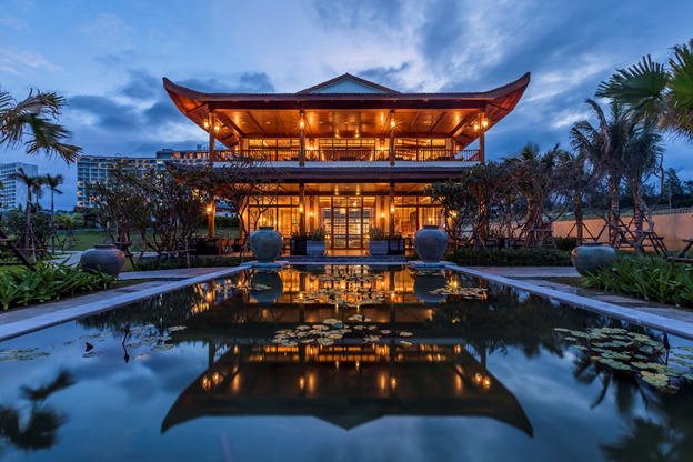 Nhà hàng Blu Lobster với kiến trúc thuần Việt