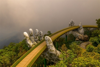Chuyện kể về cây cầu đã làm nên biểu tượng mới của du lịch Việt Nam