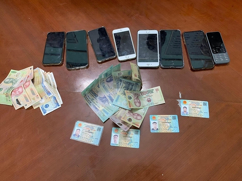 Tang vật vụ án.