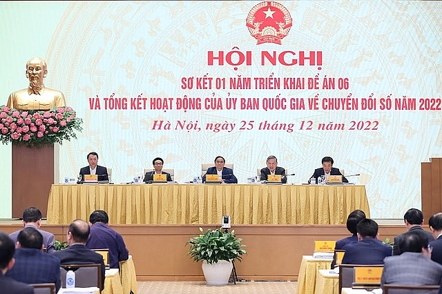 Thủ tướng Phạm Minh Chính, Chủ tịch Ủy ban Quốc gia về chuyển đổi số chủ trì Hội nghị- Ảnh: VGP/Nhật Bắc