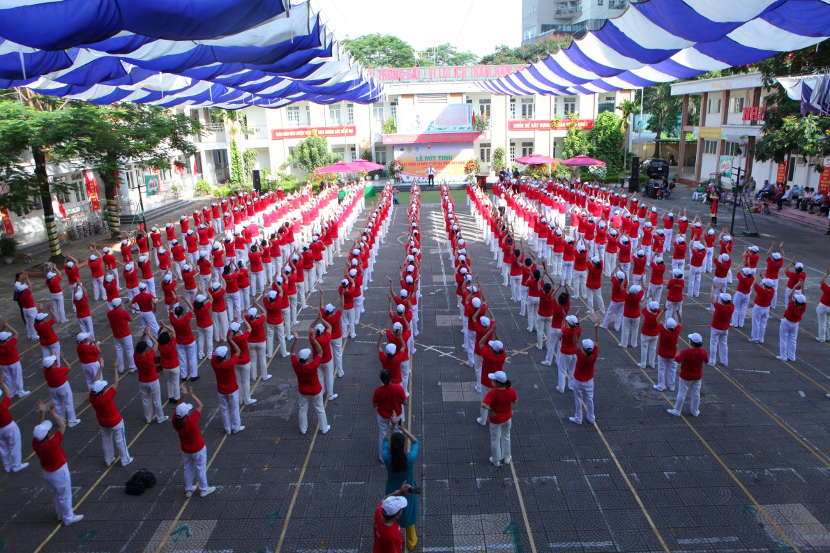 Đồng diễn Dưỡng sinh chào mừng Ngày Gia đình Việt Nam