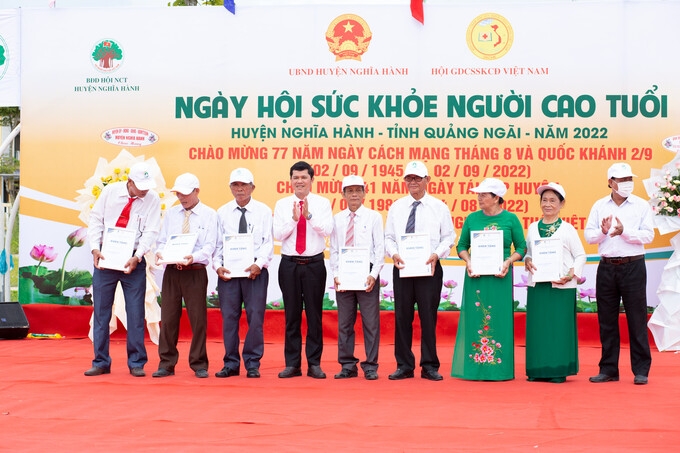 Ngày hội Sức khỏe NCT huyện Nghĩa Hành Quảng Ngãi: Chung tay chăm sóc sức khỏe và hạnh phúc của người cao tuổi