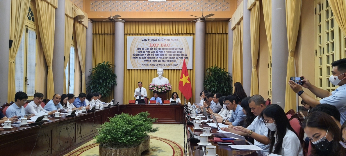 Công bố Pháp lệnh Xử phạt vi phạm hành chính đối với hành vi cản trở hoạt động tố tụng