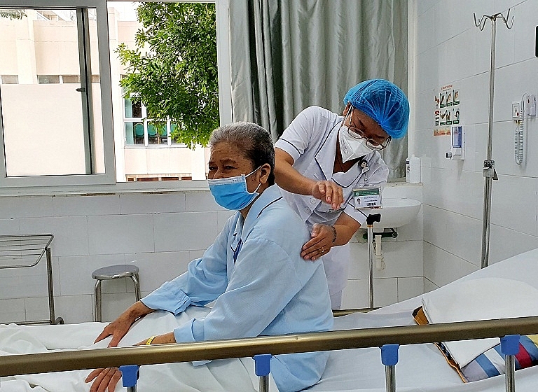 Cảnh báo ngộ độc Paracetamol do sử dụng thuốc nam không rõ nguồn gốc Cảnh báo ngộ độc Paracetamol do sử dụng thuốc nam không rõ nguồn gốc