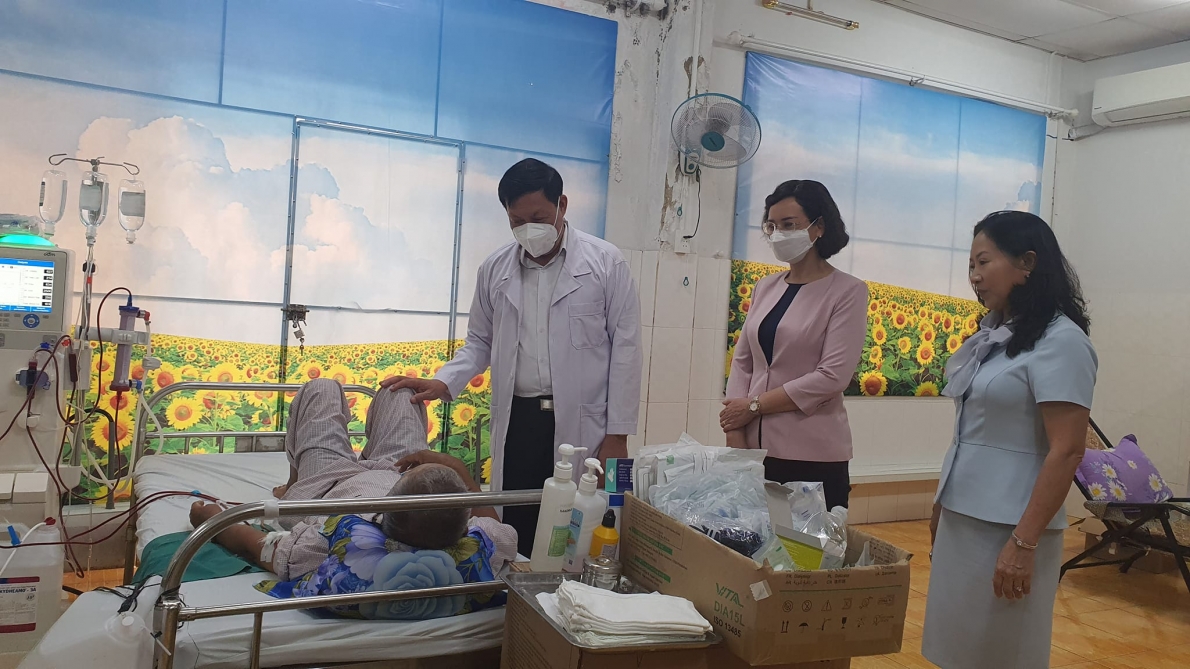 Bình Phước: Đẩy mạnh kết hợp khám, chữa bệnh bằng y học cổ truyền với y học hiện đại