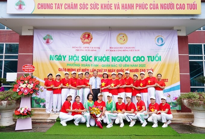 Biểu dương tinh thần tự chăm sóc sức khỏe của NCT