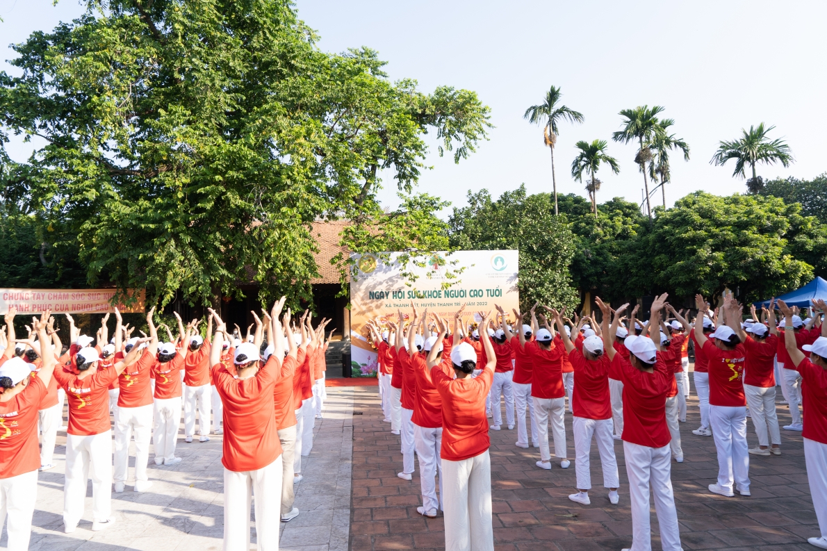 Sân chơi lành mạnh, bổ ích, tăng cường sức khỏe NCT