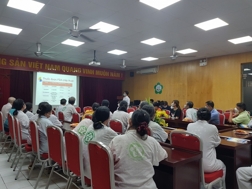 Ba giai đoạn của sa sút trí tuệ và cách chăm sóc