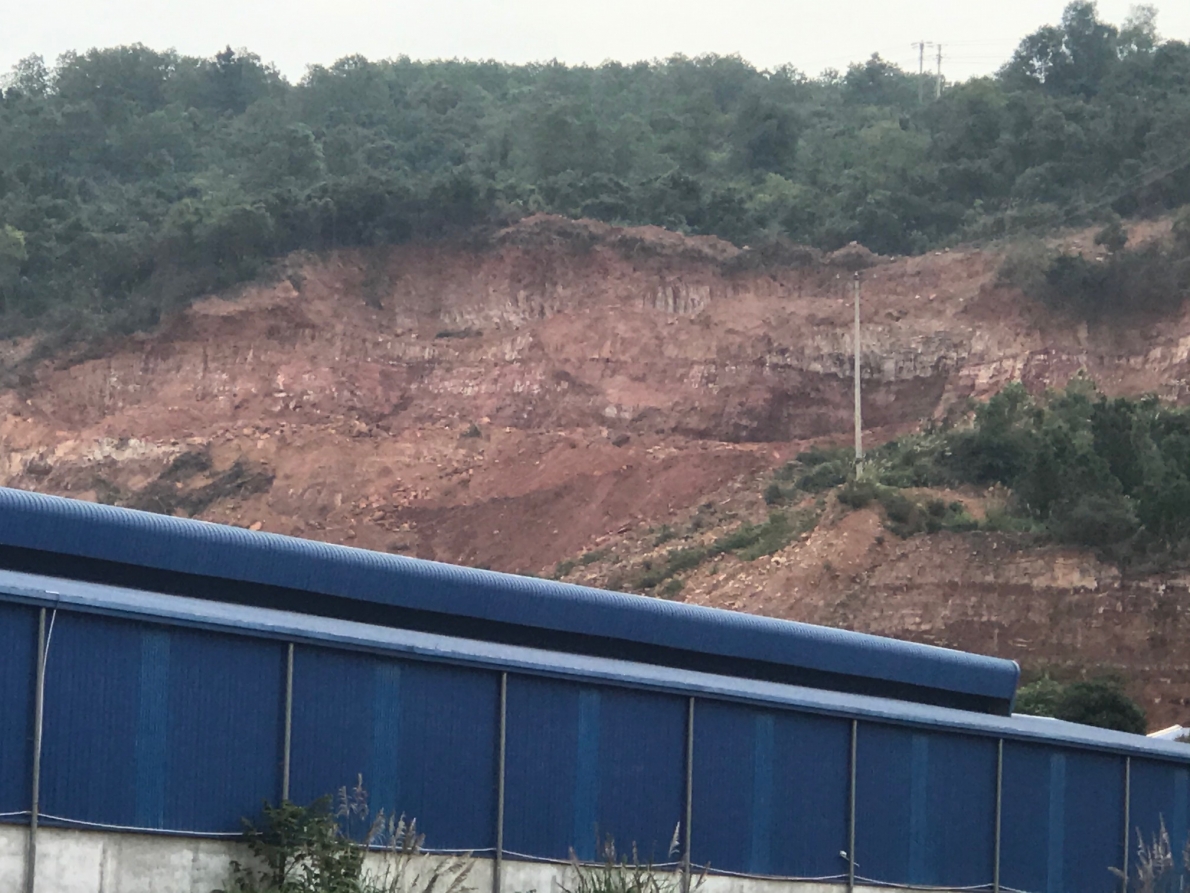 Thanh Hóa: Xử lý điểm vi phạm khai thác đất tại núi Chuột Chù, thị xã Nghi Sơn