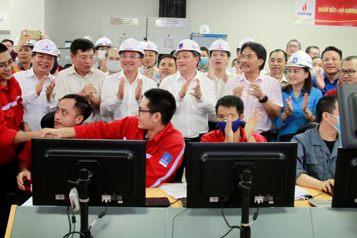 Nhà máy nhiệt điện Thái Bình 2 chính thức phát điện lên lưới điện quốc gia