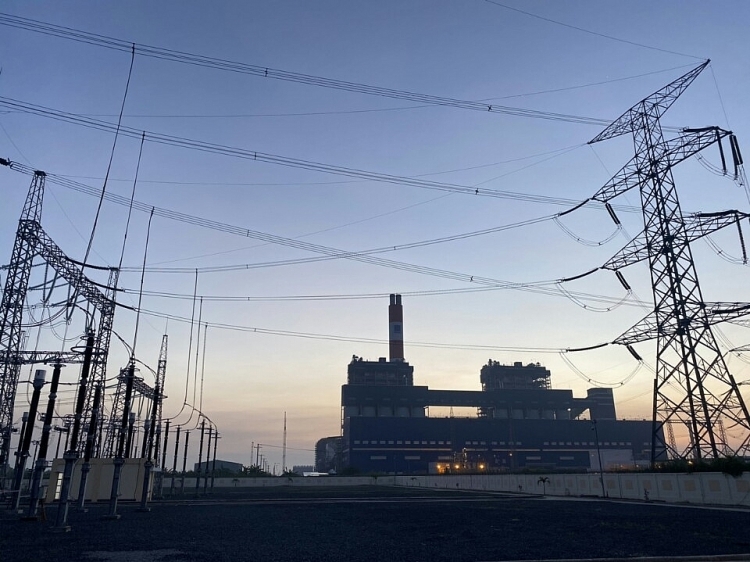 2102 bai 2 anh 1 nha may nhiet dien song hau 1