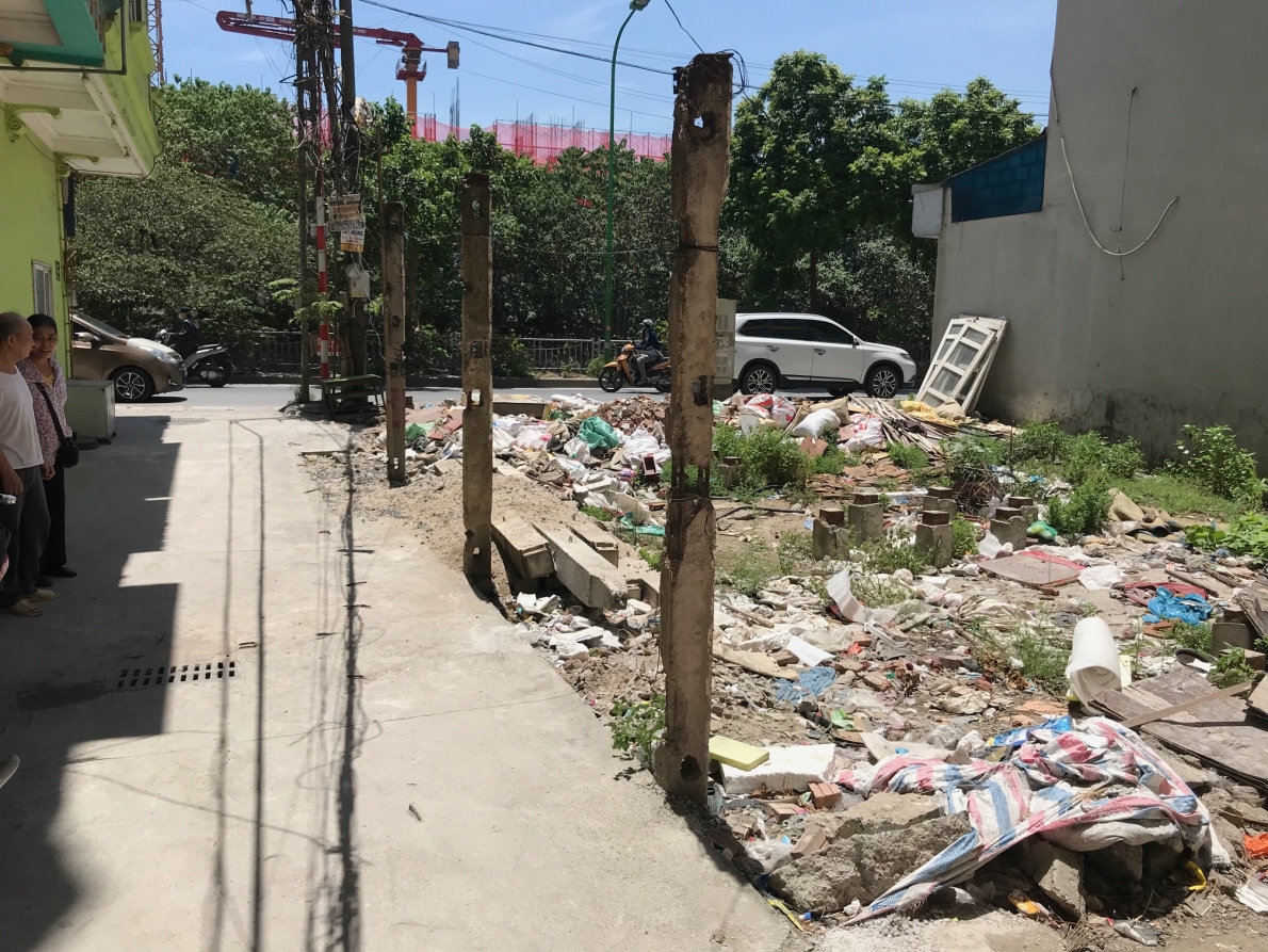 Phường Định Công, quận Hoàng Mai, TP Hà Nội: Cần giải quyết dứt điểm tình trạng lấn chiếm lối đi ngõ 244 Phường Định Công, quận Hoàng Mai, TP Hà Nội: Cần giải quyết dứt điểm tình trạng lấn chiếm lối đi ngõ 244