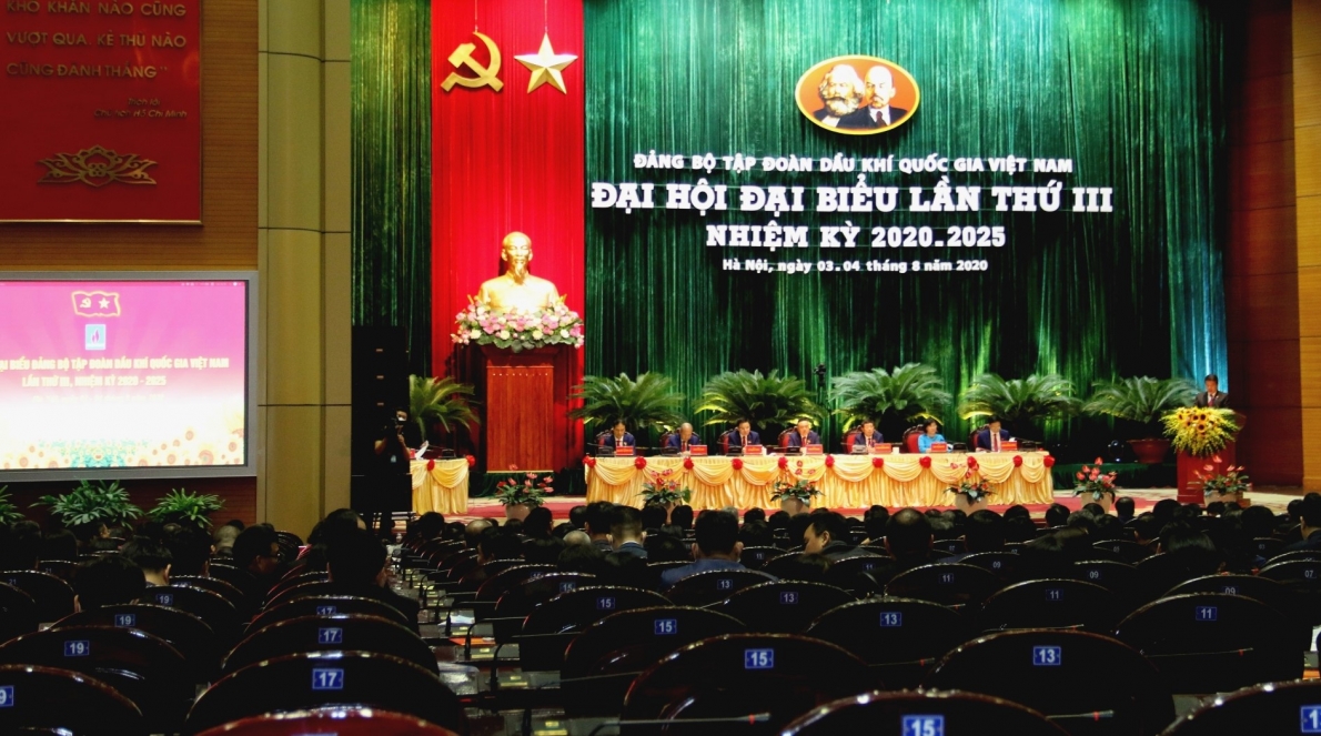 3832 2 toan canh dai hoi