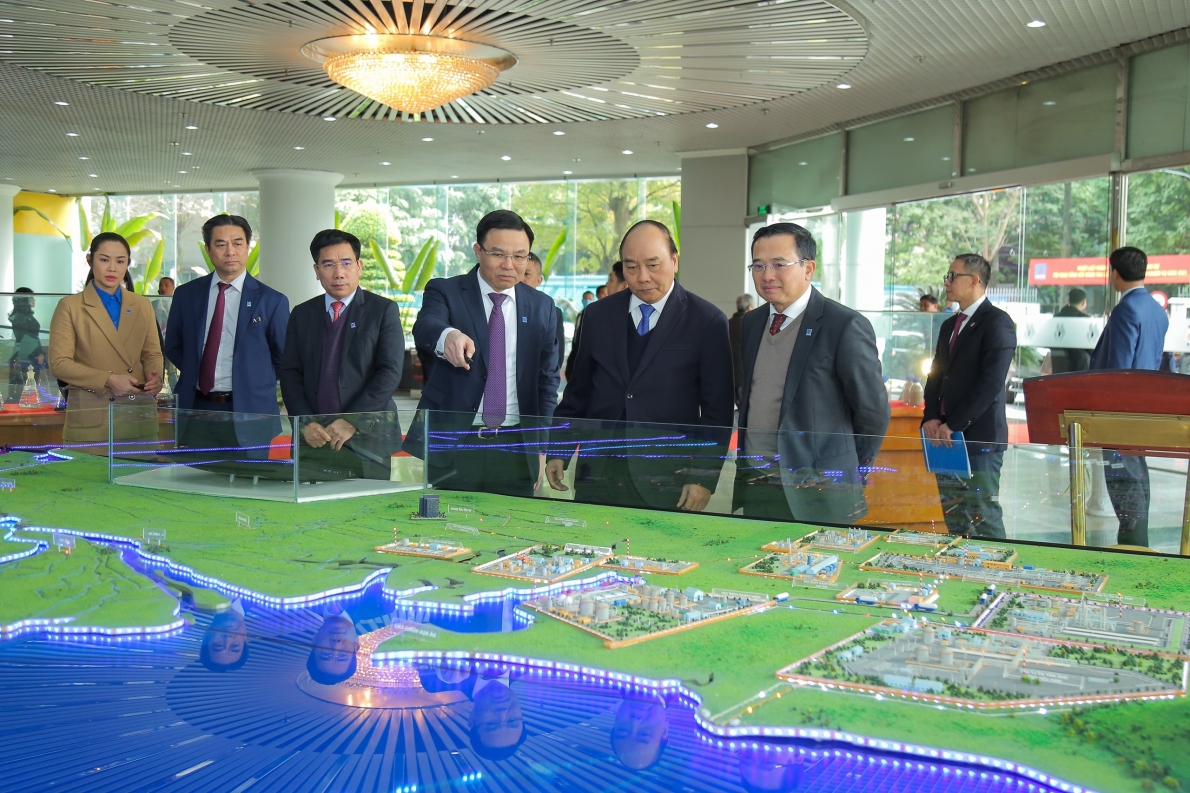 Kỷ niệm 60 năm Ngày truyền thống Ngành Dầu khí Việt Nam (27/11): Petrovietnam- Hành trình 60 năm khởi nguồn và phát triển