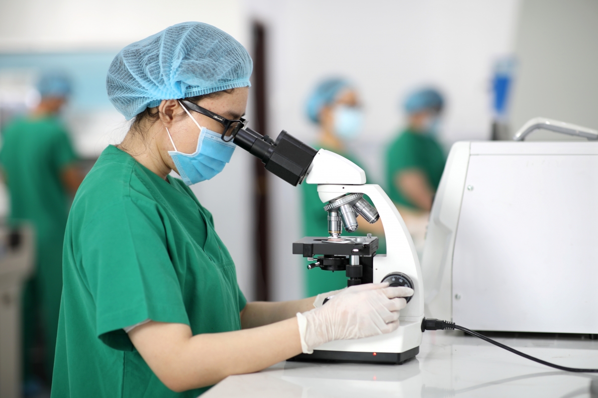 Mec and Health khai trương phòng xét nghiệm đầu tiên