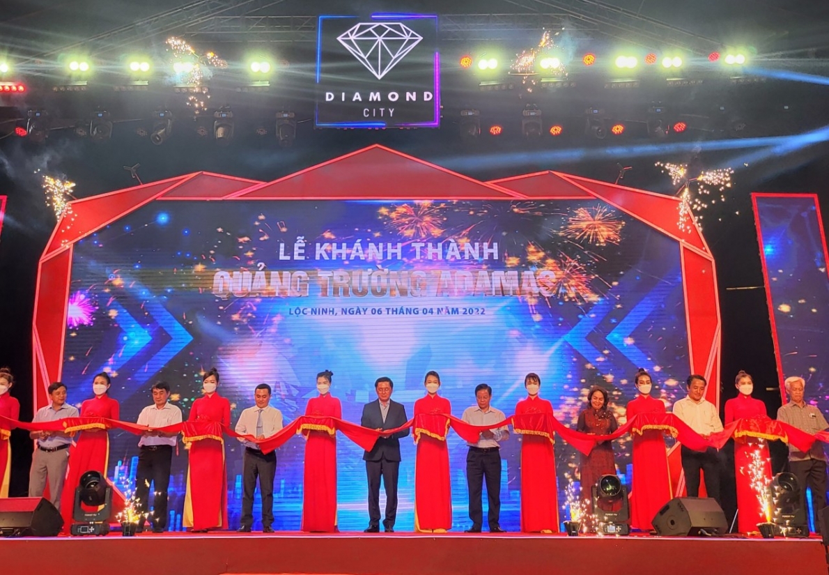 Tỉnh Bình Phước: Khánh thành Quảng trường ADAMAS huyện Lộc Ninh