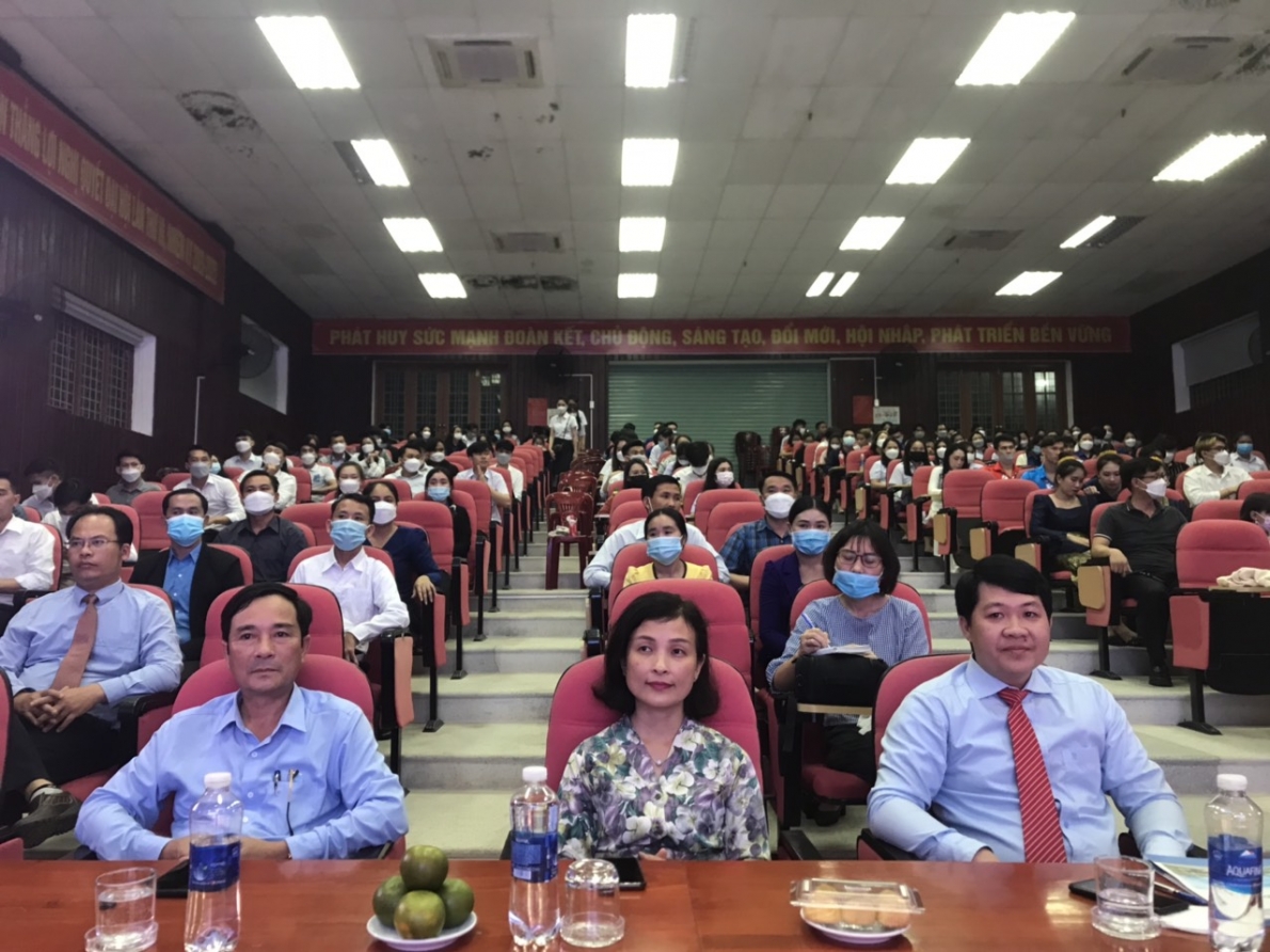 Trường Đại học Quảng Bình: Tổ chức kỷ niệm 60 năm thiết lập quan hệ ngoại giao Việt-Lào