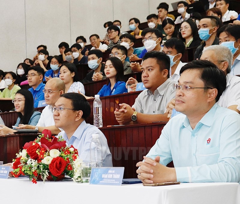 TP Hồ Chí Minh phát động Hội thi giải pháp ứng dụng Trí tuệ nhân tạo năm 2022