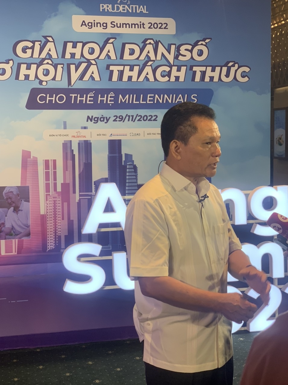 Cần chuẩn bị các điều kiện cho xã hội có dân số già