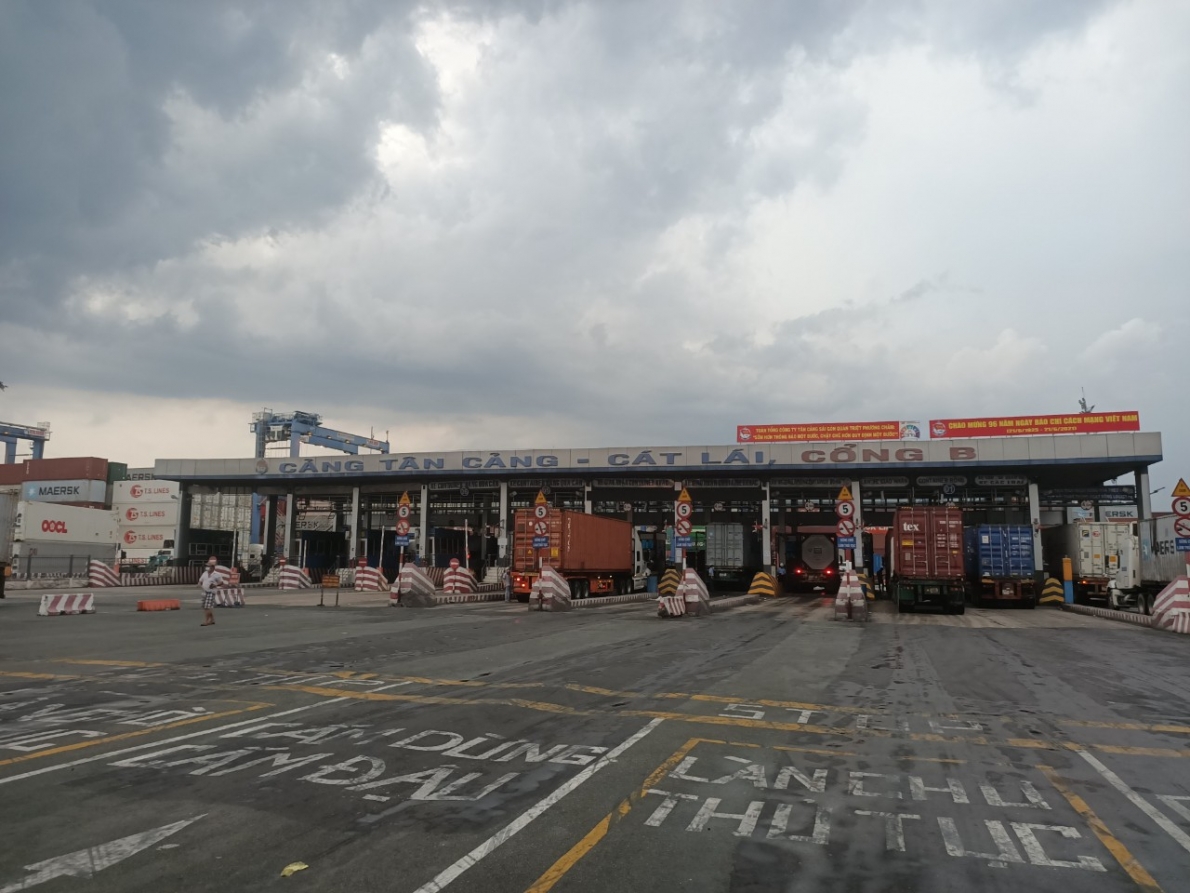 Dịp Tết Nguyên đán 2022: TP. Hồ Chí Minh mở đợt cao điểm chống buôn lậu, hàng giả, gian lận thương mại