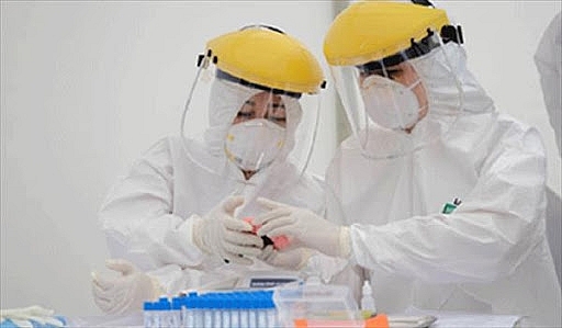 Chùm ca nhiễm Covid-19 liên quan đến sân bay Tân Sơn Nhất: Không triệu chứng, xét nghiệm âm tính nhanh