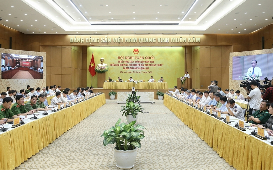 Một bộ phận CBCC buông lỏng quản lý tha hóa biến chất tiếp tay cho tội phạm mot bo phan cbcc buong long quan ly tha hoa bien chat tiep tay cho toi pham