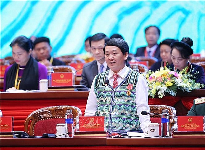 Phó Chủ tịch, Tổng Thư ký Uỷ ban Trung ương Mặt trận Tổ quốc Việt Nam Hầu A Lềnh điều hành đại hội. Ảnh: Dương Giang/TTXVN