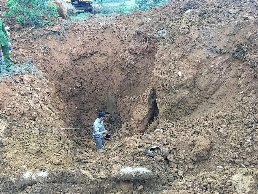 Bắt quả tang Công ty CP Chế biến nông sản BHL Sơn La xả thải ra môi trường