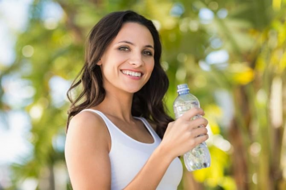 8 bí quyết sống khỏe vào thời điểm giao mùa