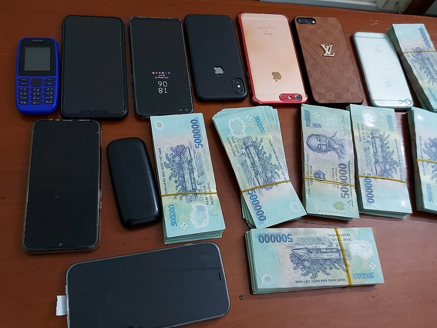 Hà Tĩnh: Phá đường dây đánh bạc với giao dịch hơn 600 triệu đồng mỗi ngày