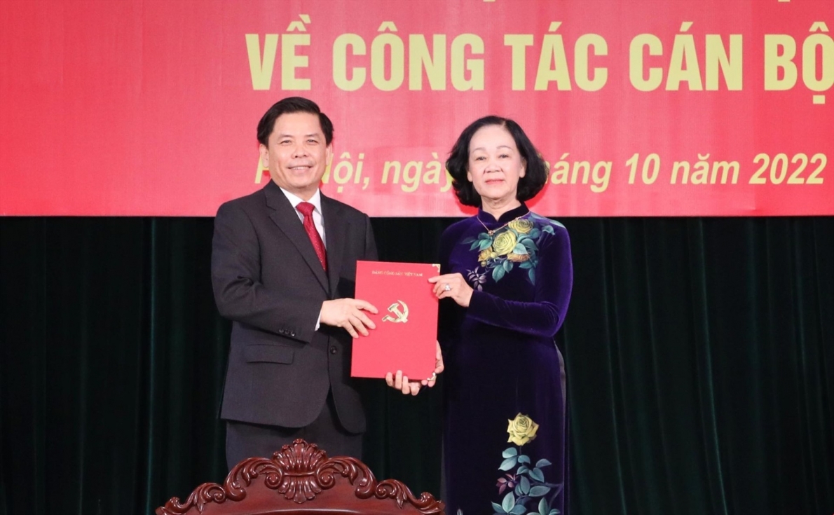 Nguyên Bộ trưởng Bộ GTVT giữ chức Bí thư Đảng ủy Khối các cơ quan Trung ương Nguyên Bộ trưởng Bộ GTVT giữ chức Bí thư Đảng ủy Khối các cơ quan Trung ương