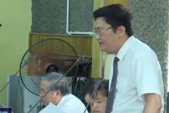Luật sư Ho&agrave;ng Văn T&ugrave;ng tranh tụng trong một vụ &aacute;n