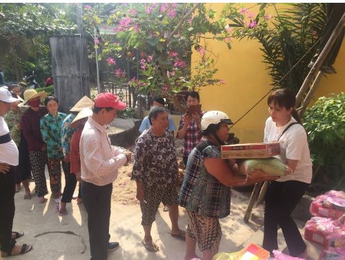 Mạnh Thường Quân TP Hồ Chí Minh: Trao quà Tết tại huyện Ba Tri, tỉnh Bến Tre