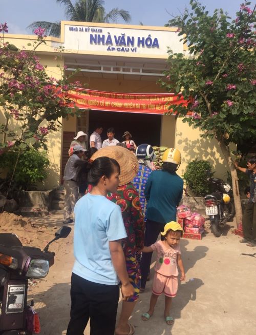 Mạnh Thường Quân TP Hồ Chí Minh: Trao quà Tết tại huyện Ba Tri, tỉnh Bến Tre