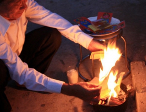 Hóa vàng vào ngày nào tốt nhất, ý nghĩa của lễ  hóa vàng?