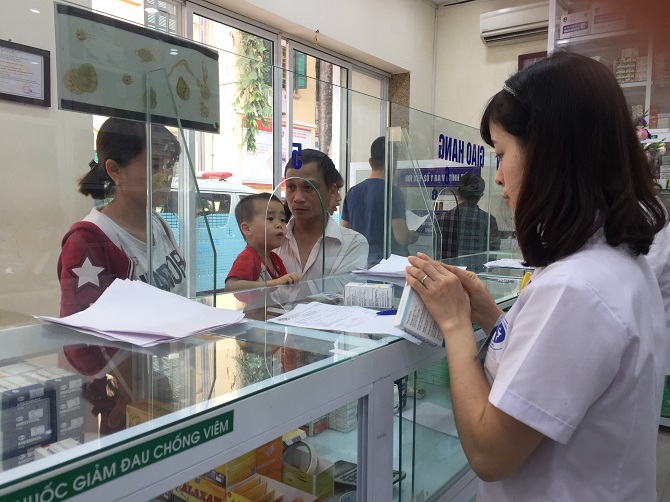 69 quầy thuốc hoạt động 24/24 giờ phục vụ người d&acirc;n thủ đ&ocirc; H&agrave; Nội trong dịp nghỉ tết Nguy&ecirc;n đ&aacute;n Canh T&yacute;