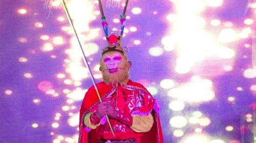 Vui Xuân Canh Tý: Báo Người cao tuổi mang yêu thương tới các cụ già neo đơn miền núi tỉnh Quảng Nam