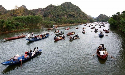 Khai hội chùa Hương: Chuẩn bị kỹ công tác an ninh, đảm bảo an toàn cho du khách