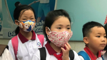 Bộ GD&ĐT: Có thể xem xét cho HSSV tạm thời nghỉ học trước dịch corona