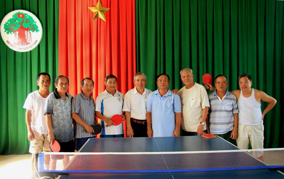 Huyện Đắk Mil, tỉnh Đắk Nông: Niềm vui của NCT khi Tết đến Xuân về