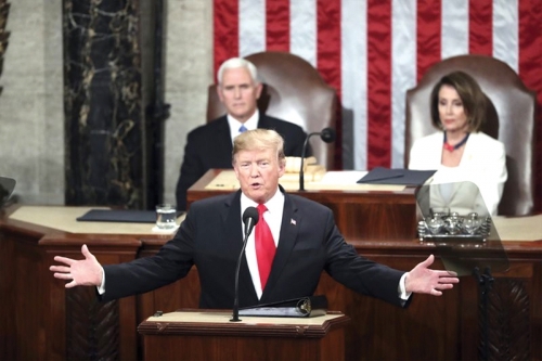 “Thuận buồm” ở Thượng viện, liệu Tổng thống Trump có được miễn tội?